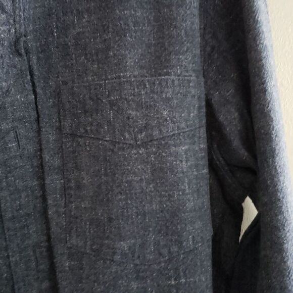 CLUB Monaco Denim Like Button Down - Picture 3 of 5